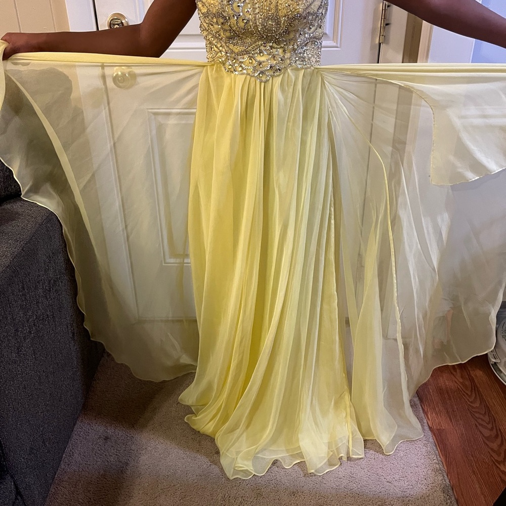 Prom Ready - Picture 6 of 15